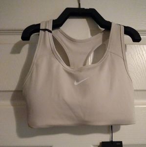 Nike Swoosh Bra Medium support
